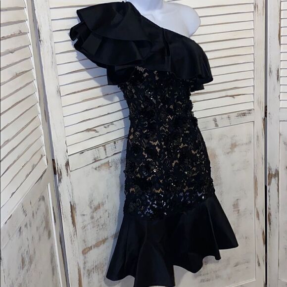 Michael Kors Collection 2018 Cocktail Dress - Picture 5 of 16